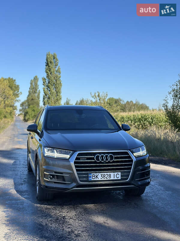 2018 Audi Q7, VIN WAUZZZ4M3JD044970:plate — фото 1 (autoria)
