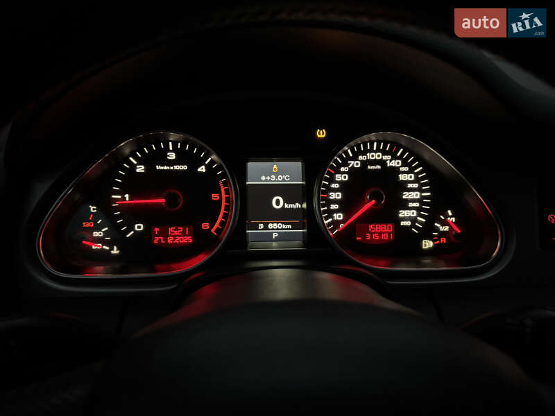 Внедорожник / Кроссовер Audi Q7 2010 в Рокитном