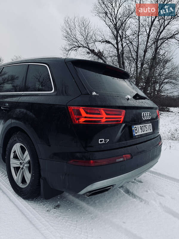 Внедорожник / Кроссовер Audi Q7 2018 в Горишних Плавнях