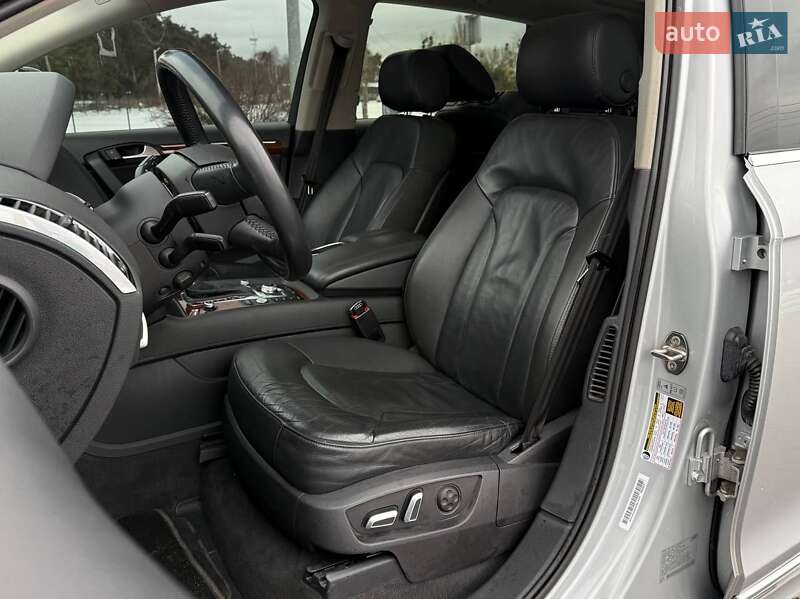 Позашляховик / Кросовер Audi Q7 2015 в Києві фото 27 Позашляховик / Кросовер Audi Q7 2015 в Києві
