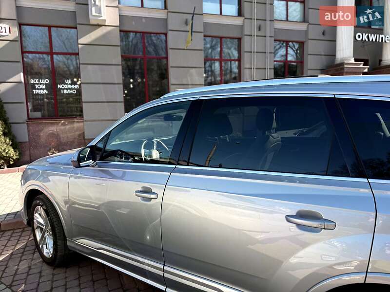 Внедорожник / Кроссовер Audi Q7 2022 в Ивано-Франковске фото 2 Внедорожник / Кроссовер Audi Q7 2022 в Ивано-Франковске