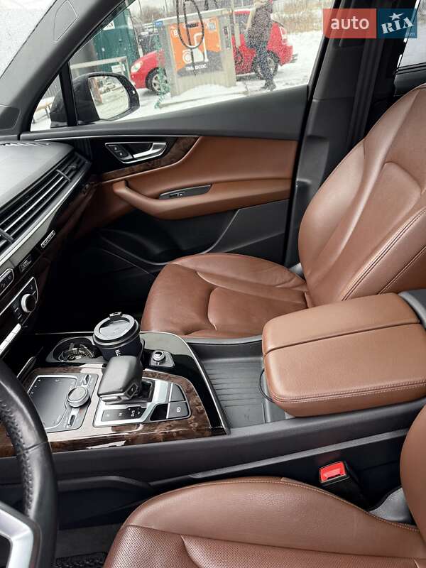 Внедорожник / Кроссовер Audi Q7 2018 в Киеве