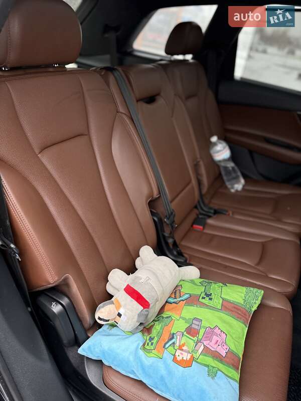 Внедорожник / Кроссовер Audi Q7 2018 в Киеве