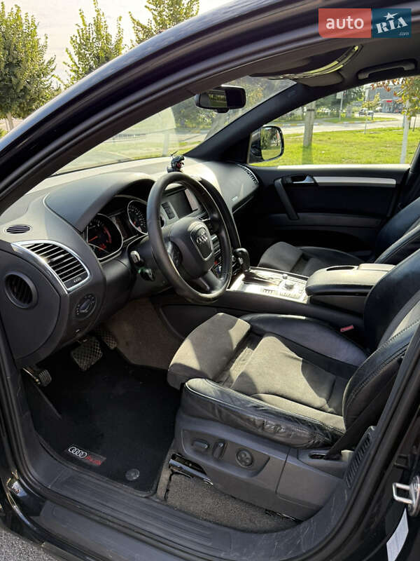 Позашляховик / Кросовер Audi Q7 2007 в Краматорську