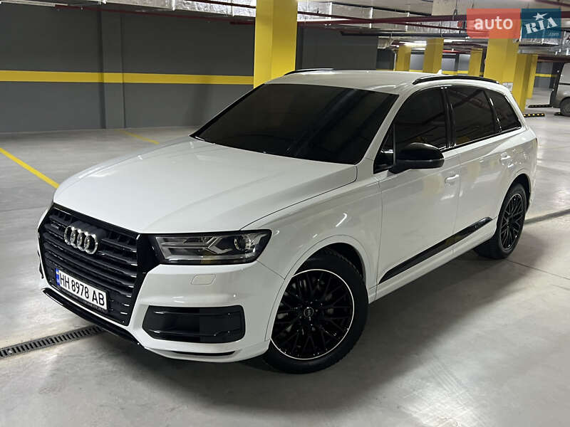 Внедорожник / Кроссовер Audi Q7 2016 в Одессе фото 13 Внедорожник / Кроссовер Audi Q7 2016 в Одессе