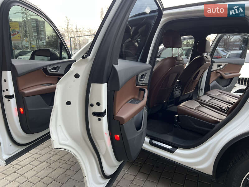 Внедорожник / Кроссовер Audi Q7 2016 в Одессе фото 36 Внедорожник / Кроссовер Audi Q7 2016 в Одессе
