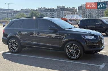 Внедорожник / Кроссовер Audi Q7 2010 в Одессе