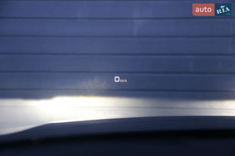 Позашляховик / Кросовер Audi Q7 2018 в Києві фото 28 Позашляховик / Кросовер Audi Q7 2018 в Києві