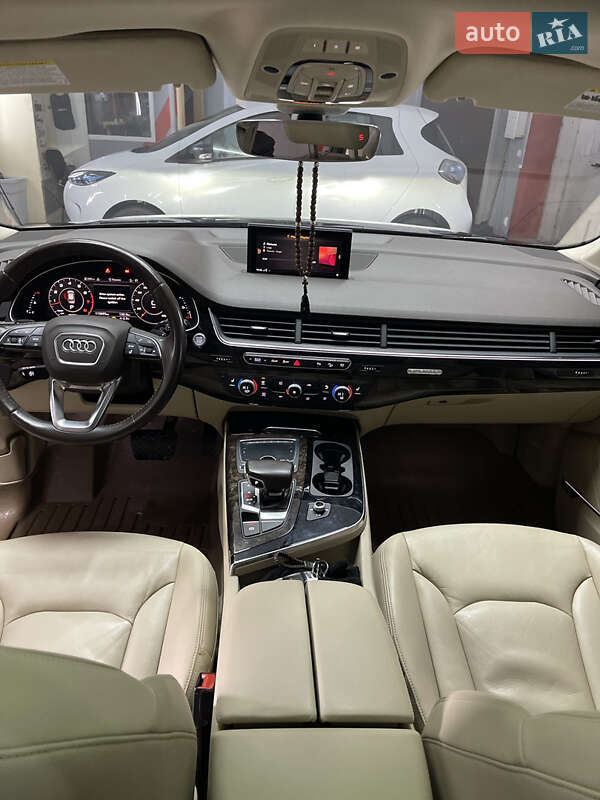 Позашляховик / Кросовер Audi Q7 2018 в Вінниці фото 27 Позашляховик / Кросовер Audi Q7 2018 в Вінниці