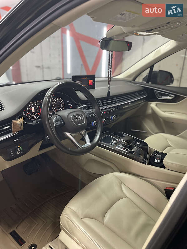 Позашляховик / Кросовер Audi Q7 2018 в Вінниці фото 28 Позашляховик / Кросовер Audi Q7 2018 в Вінниці