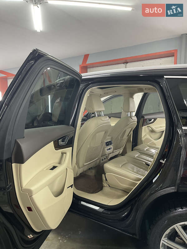 Позашляховик / Кросовер Audi Q7 2018 в Вінниці фото 41 Позашляховик / Кросовер Audi Q7 2018 в Вінниці