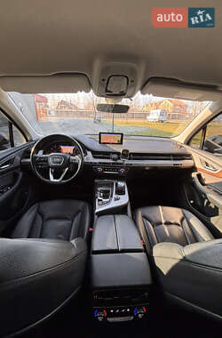 Внедорожник / Кроссовер Audi Q7 2015 в Виноградове