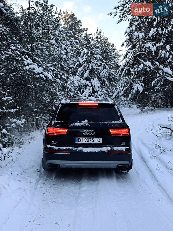 Внедорожник / Кроссовер Audi Q7 2018 в Горишних Плавнях