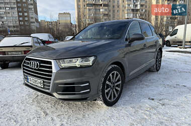 Позашляховик / Кросовер Audi Q7 2017 в Києві