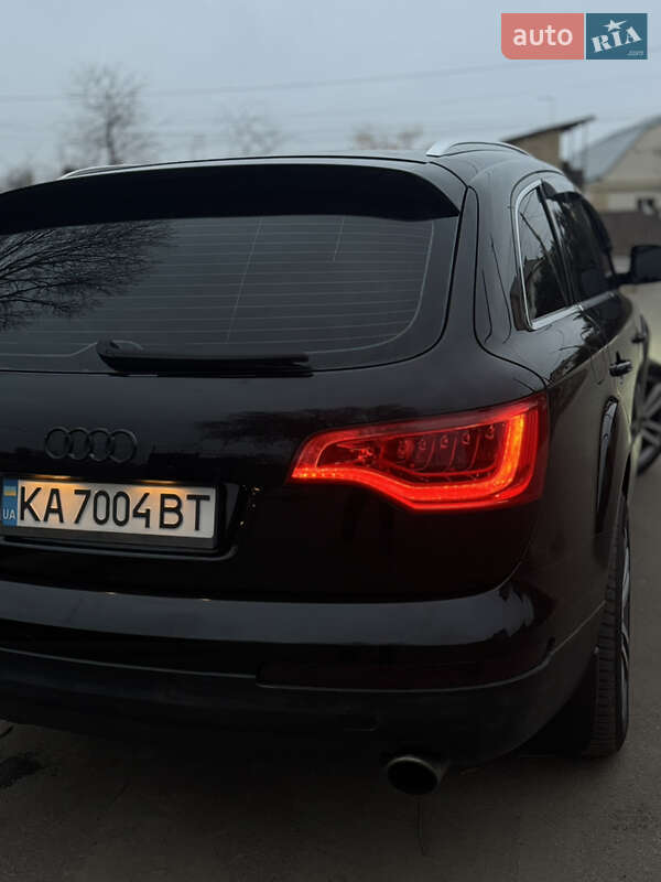 Внедорожник / Кроссовер Audi Q7 2006 в Борисполе