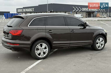 Внедорожник / Кроссовер Audi Q7 2010 в Днепре