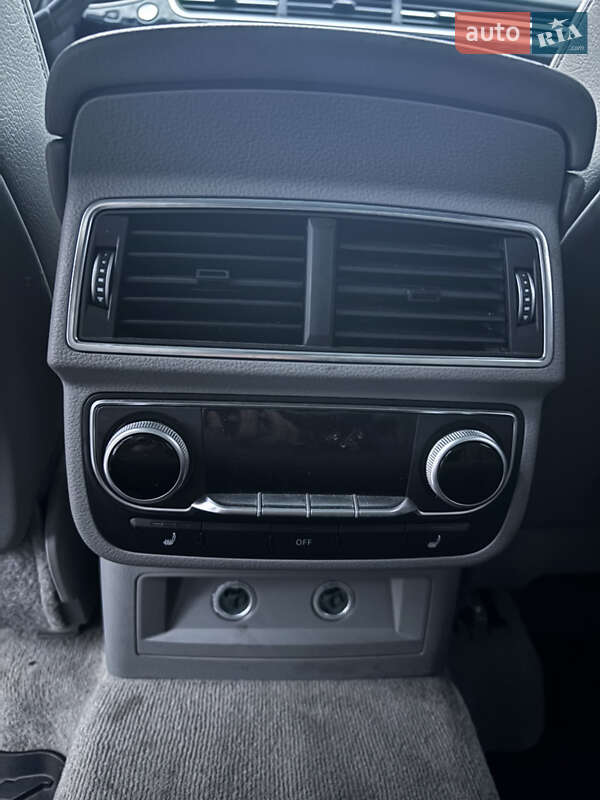 Внедорожник / Кроссовер Audi Q7 2018 в Стрые