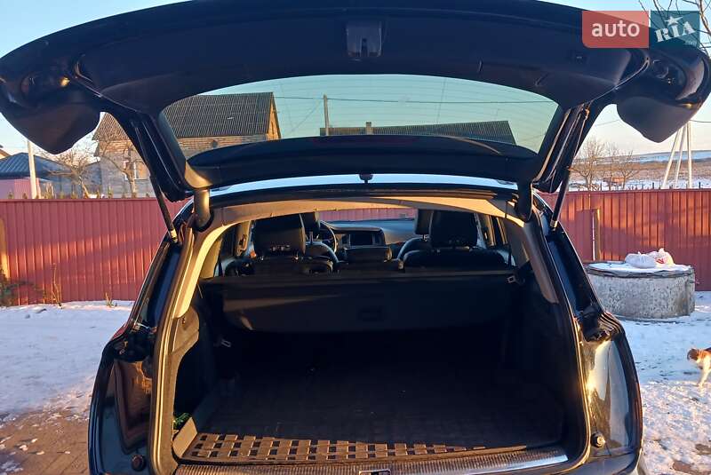 Внедорожник / Кроссовер Audi Q7 2015 в Новояворовске