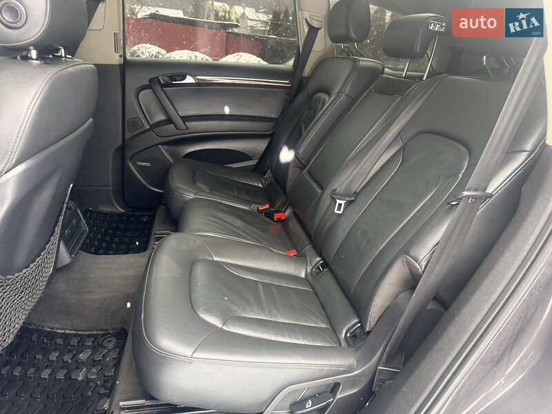 Позашляховик / Кросовер Audi Q7 2011 в Львові
