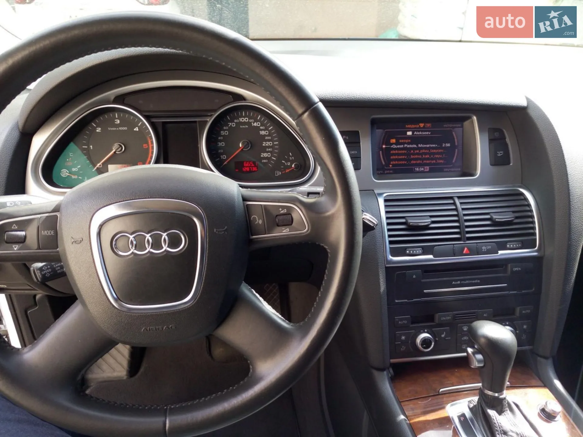 2010 Audi Q7 - мініатюра 11