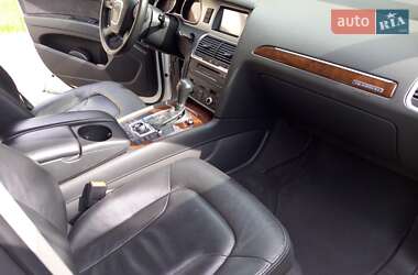 Позашляховик / Кросовер Audi Q7 2010 в Києві