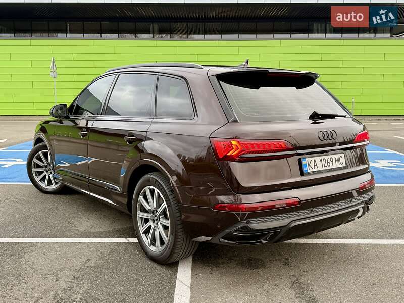 Внедорожник / Кроссовер Audi Q7 2022 в Киеве фото 20 Внедорожник / Кроссовер Audi Q7 2022 в Киеве