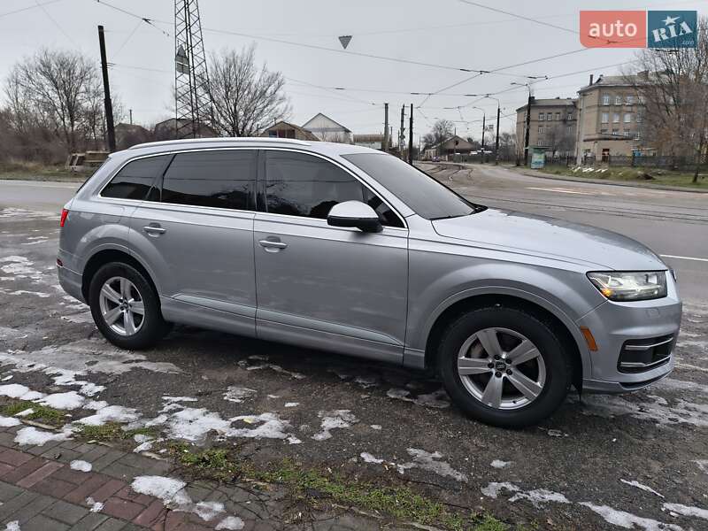 Позашляховик / Кросовер Audi Q7 2018 в Запоріжжі