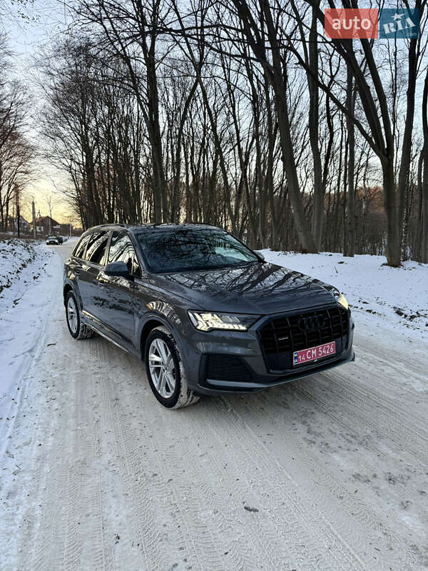 Внедорожник / Кроссовер Audi Q7 2020 в Львове
