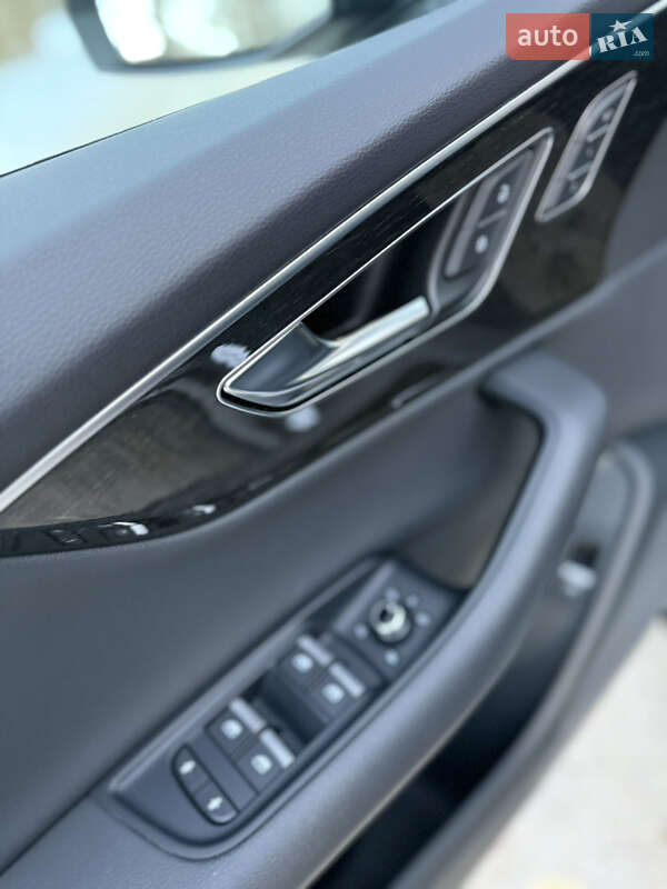 Внедорожник / Кроссовер Audi Q7 2020 в Львове