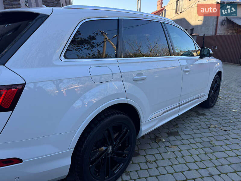 Позашляховик / Кросовер Audi Q7 2021 в Львові фото 3 Позашляховик / Кросовер Audi Q7 2021 в Львові