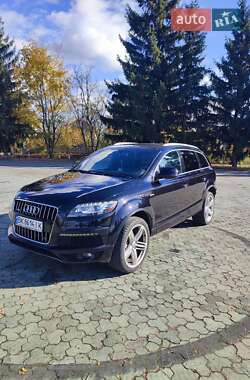 Позашляховик / Кросовер Audi Q7 2010 в Дубні