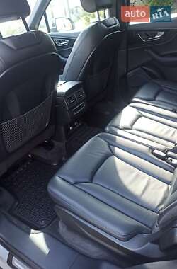 Позашляховик / Кросовер Audi Q7 2019 в Львові фото 20 Позашляховик / Кросовер Audi Q7 2019 в Львові