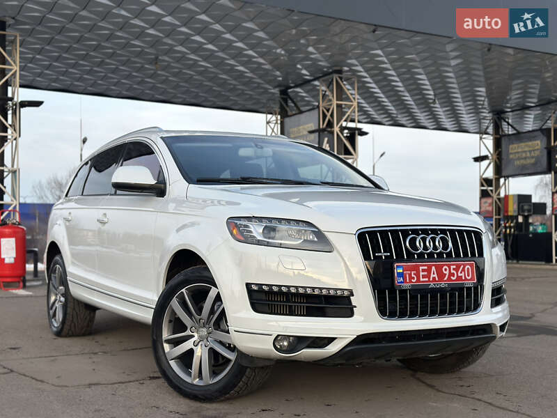 Позашляховик / Кросовер Audi Q7 2014 в Дубні