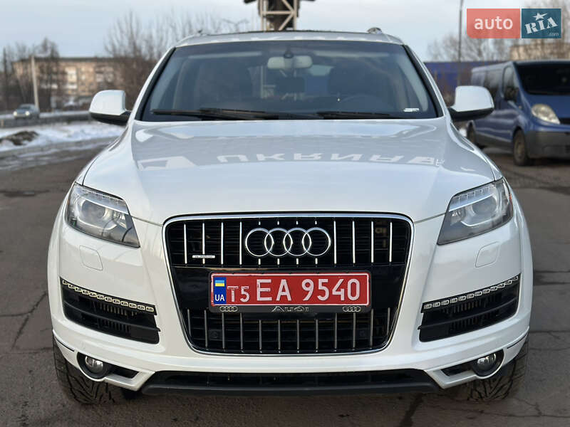 Позашляховик / Кросовер Audi Q7 2014 в Дубні