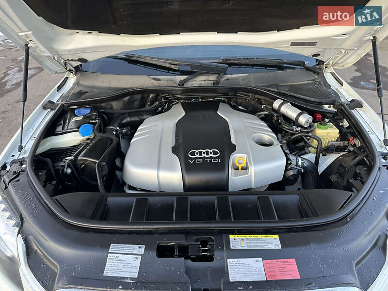 Позашляховик / Кросовер Audi Q7 2014 в Дубні