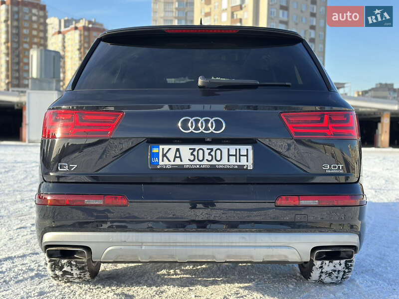 Внедорожник / Кроссовер Audi Q7 2017 в Киеве
