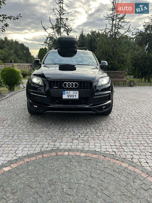 Внедорожник / Кроссовер Audi Q7 2015 в Владимире