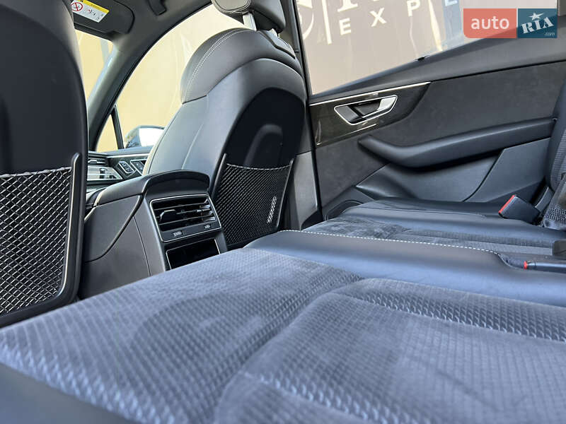 Позашляховик / Кросовер Audi Q7 2021 в Львові фото 26 Позашляховик / Кросовер Audi Q7 2021 в Львові