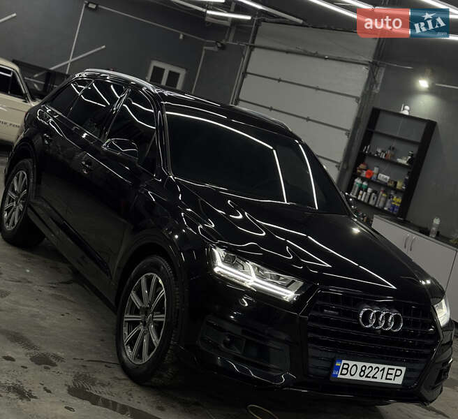 2018 Audi Q7, VIN WA1LAAF70JD041771:plate — фото 1 (autoria)