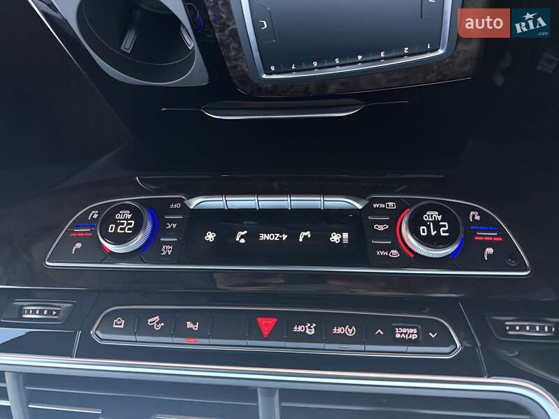 Позашляховик / Кросовер Audi Q7 2018 в Тернополі