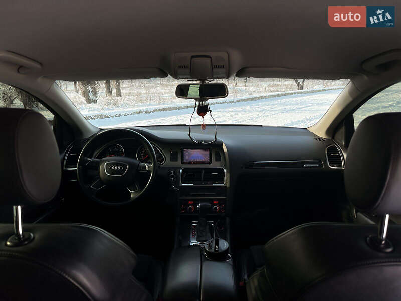 Внедорожник / Кроссовер Audi Q7 2013 в Кременчуге