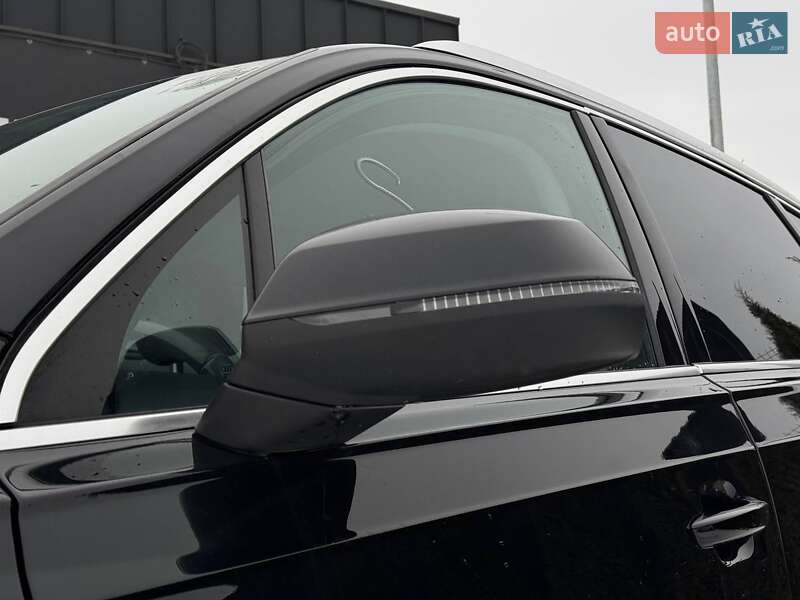 Внедорожник / Кроссовер Audi Q7 2017 в Каменец-Подольском