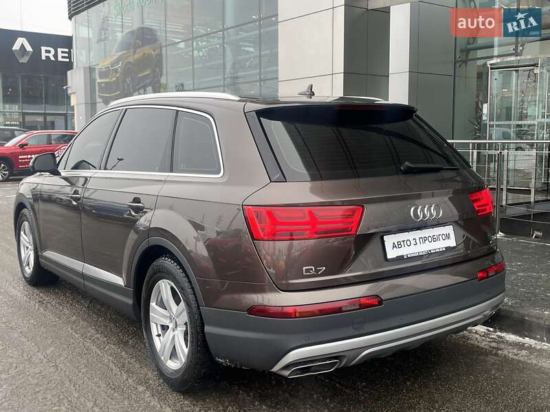 Внедорожник / Кроссовер Audi Q7 2015 в Киеве фото 8 Внедорожник / Кроссовер Audi Q7 2015 в Киеве