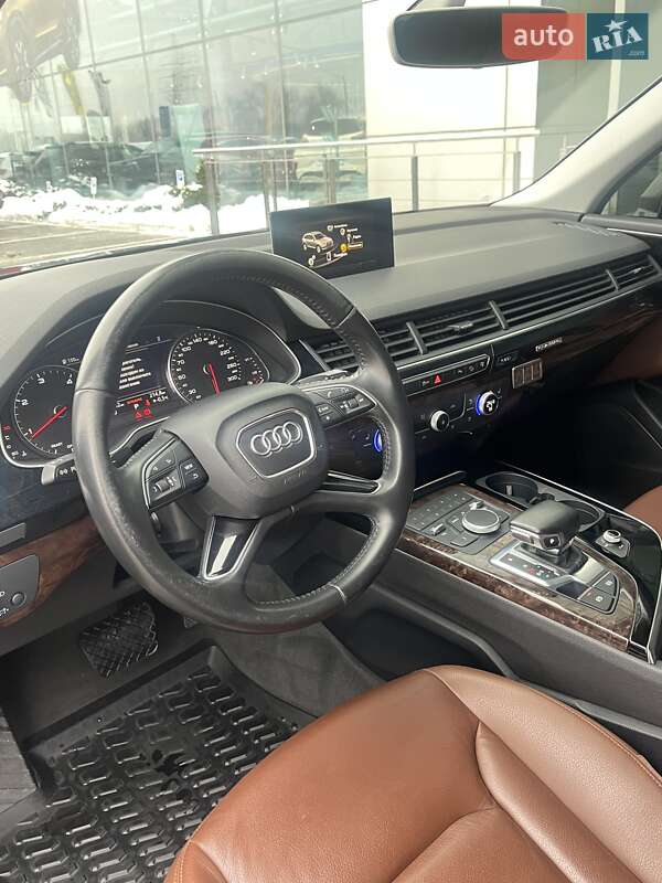 Внедорожник / Кроссовер Audi Q7 2015 в Киеве фото 16 Внедорожник / Кроссовер Audi Q7 2015 в Киеве