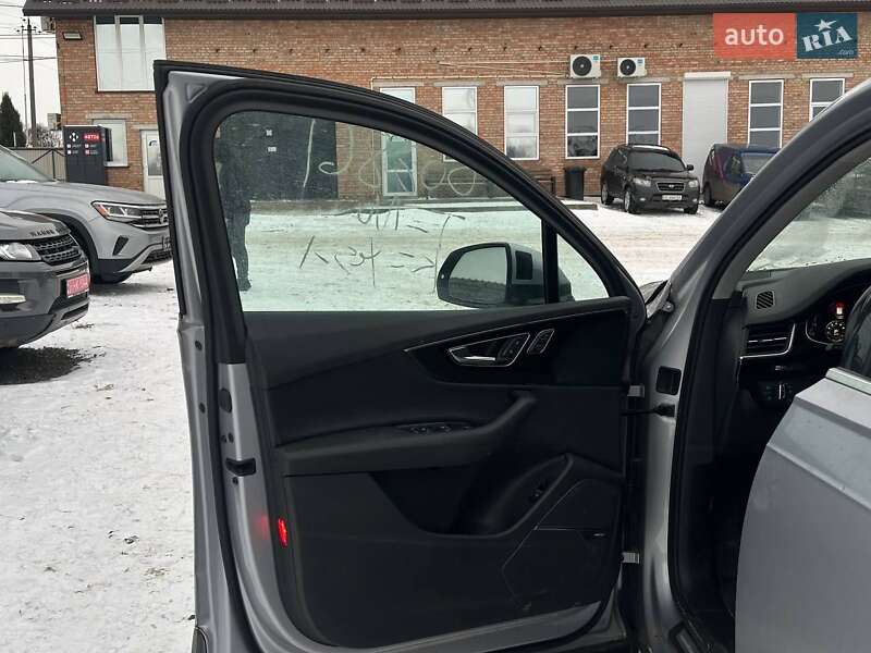 Внедорожник / Кроссовер Audi Q7 2017 в Луцке фото 10 Внедорожник / Кроссовер Audi Q7 2017 в Луцке