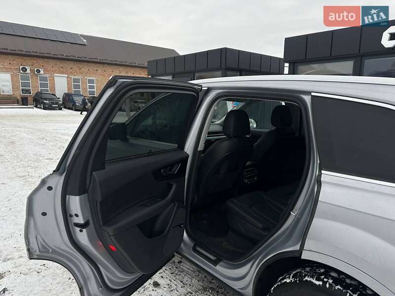 Внедорожник / Кроссовер Audi Q7 2017 в Луцке фото 16 Внедорожник / Кроссовер Audi Q7 2017 в Луцке