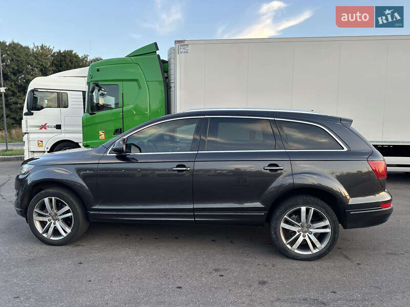 Внедорожник / Кроссовер Audi Q7 2010 в Стрые