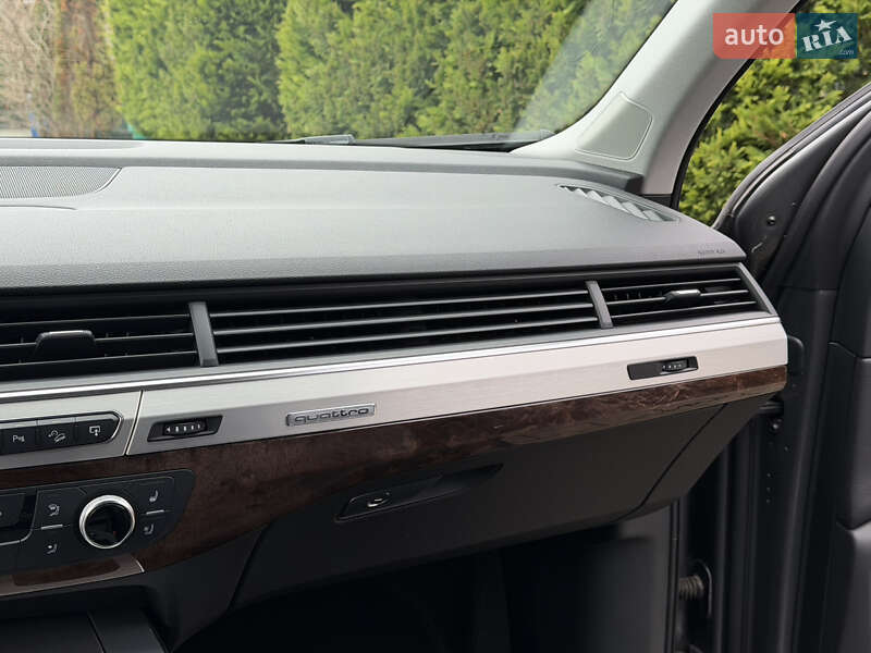 Внедорожник / Кроссовер Audi Q7 2016 в Одессе фото 40 Внедорожник / Кроссовер Audi Q7 2016 в Одессе