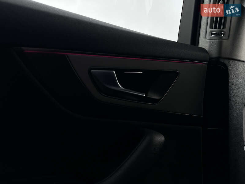 Внедорожник / Кроссовер Audi Q7 2016 в Ровно