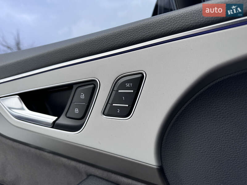 Внедорожник / Кроссовер Audi Q7 2016 в Ровно